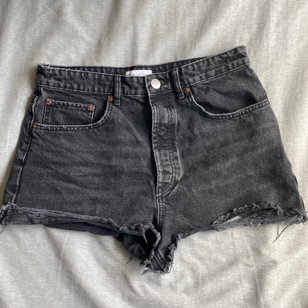 ZARA Black ripped jean cutoff shorts
